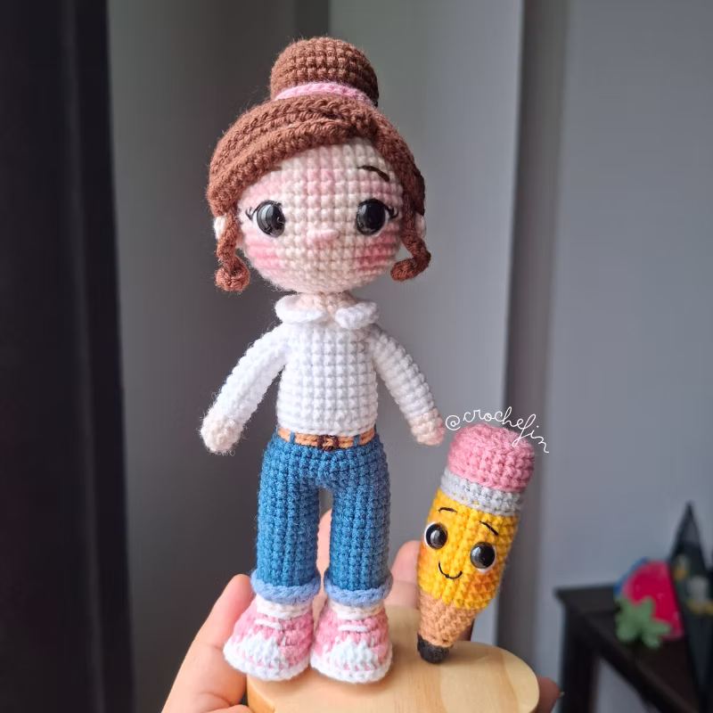 Patrón de Maestra Amigurumi a Crochet PDF - Patrón Digital en Español