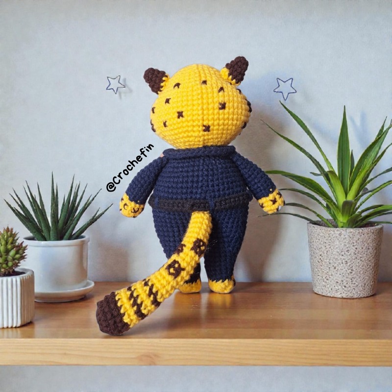 Patrón Amigurumi de Benjamin Garraza de Zootopia en Crochet PDF Digital