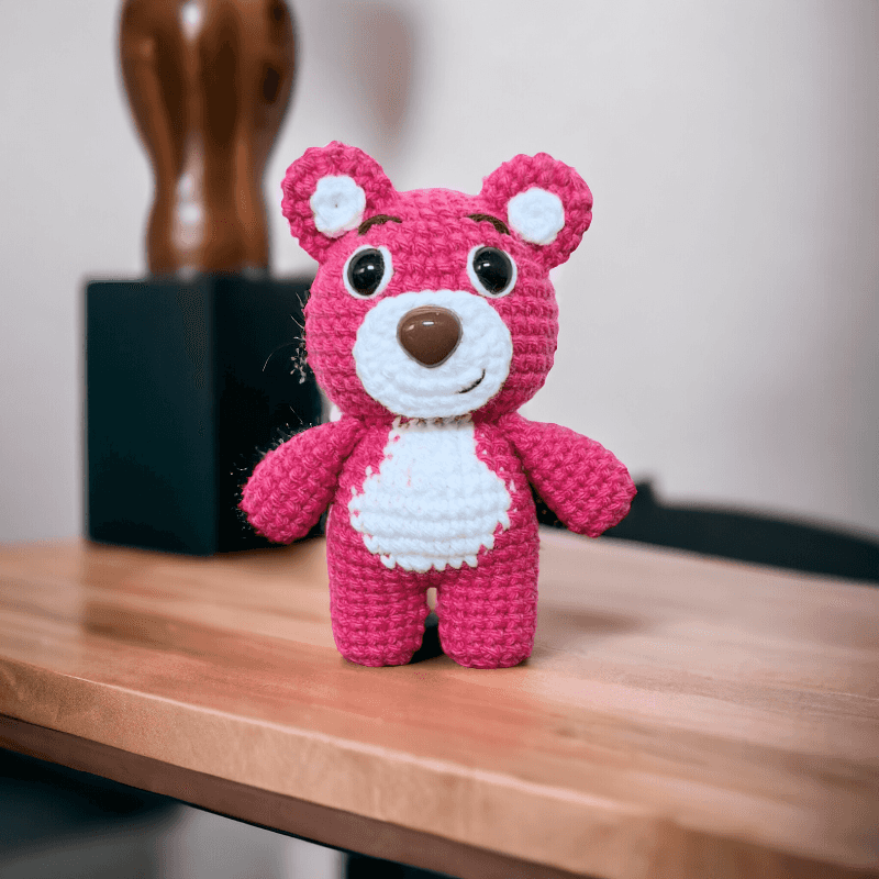 Amigurumi de Lotso-Oso rosa a crochet