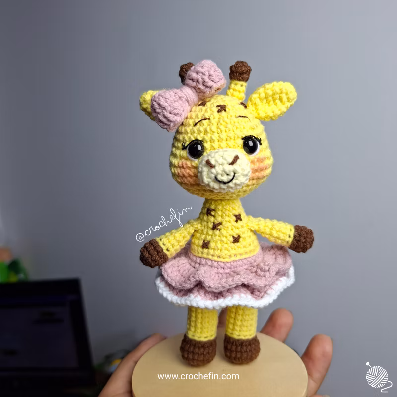 Patrón Jirafas Amigurumi a Crochet PDF - Jirafa de 25 cm y Mini Jirafa de 15 cm