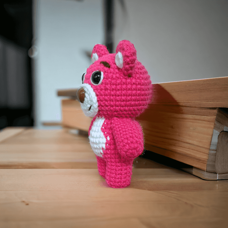 Amigurumi de Lotso-Oso rosa a crochet